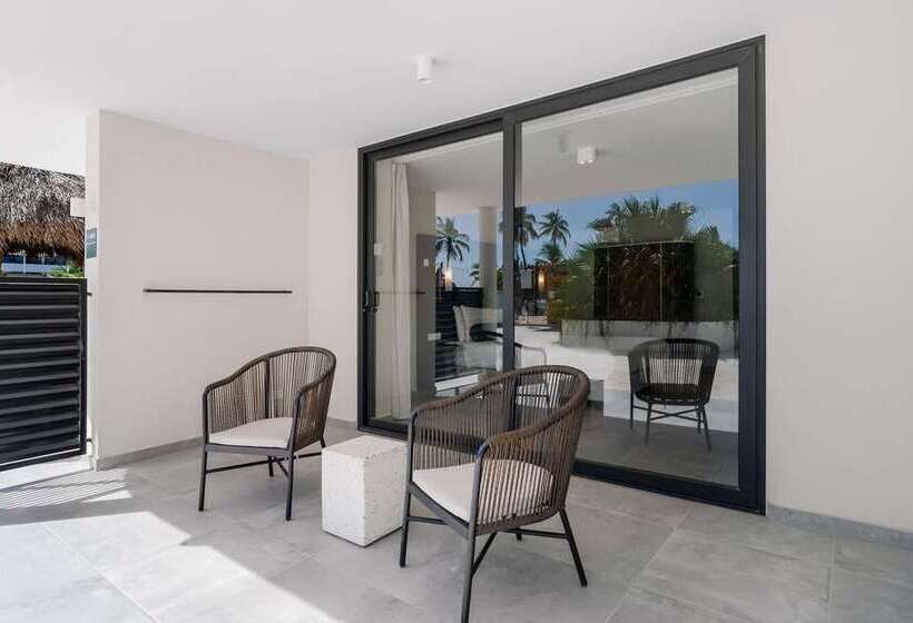 디럭스 룸, Mangrove Beach Corendon Curacao Allinclusive Resort, Curio By Hilton