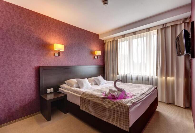 Апартаменты 1 Спальня, Beskid