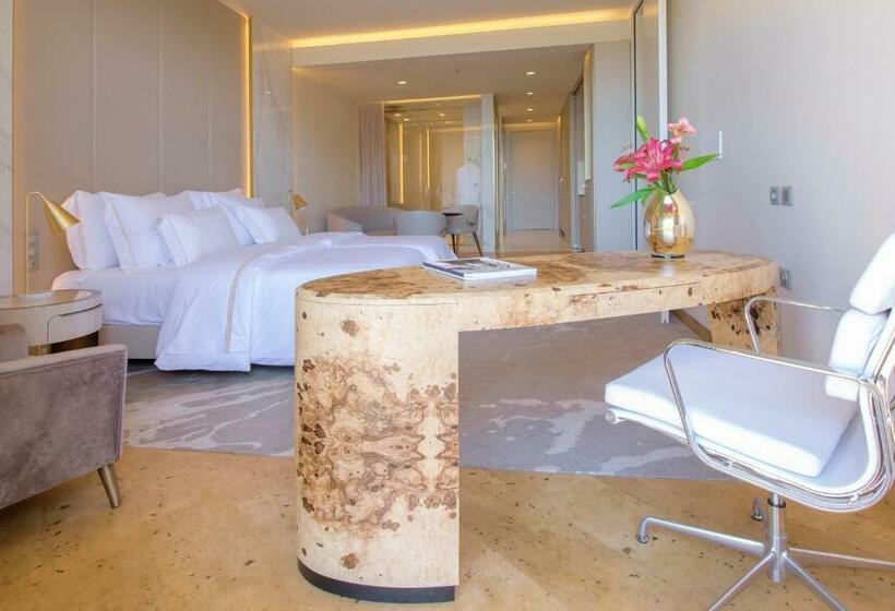 스탠다드 룸 가든 전망, Savoy Palace, The Leading Hotels of The World Savoy Signature