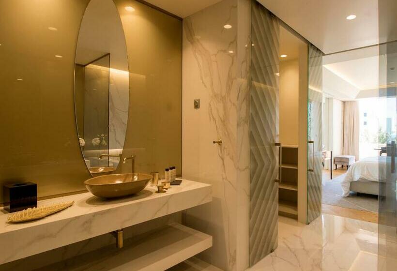 디럭스 스위트 바다 전망, Savoy Palace, The Leading Hotels of The World Savoy Signature
