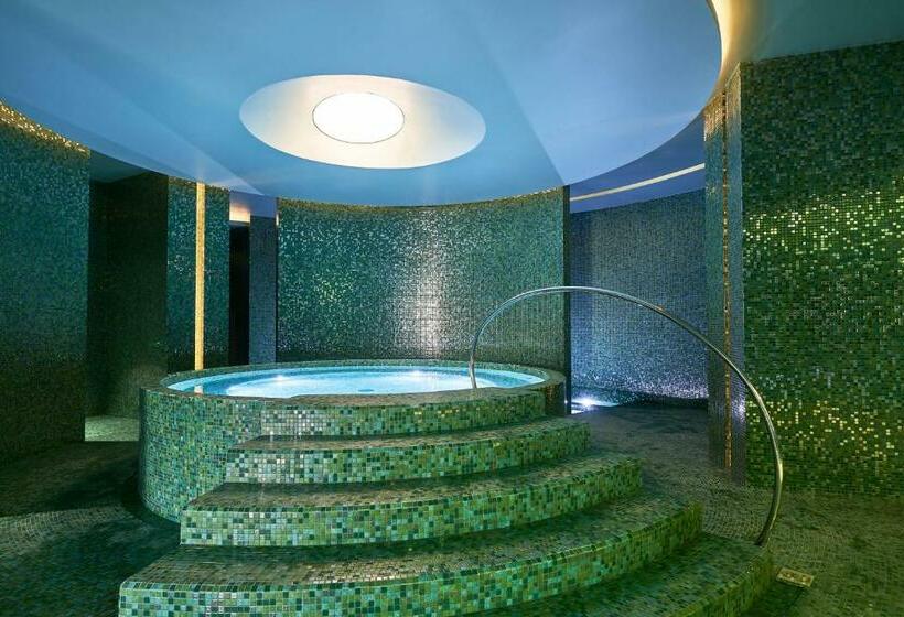 프레지덴셜 스위트, Savoy Palace, The Leading Hotels of The World Savoy Signature