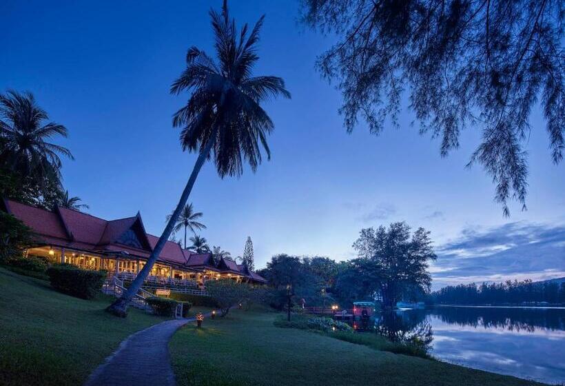 Номер Deluxe Вид на Озеро, Dusit Thani Laguna Phuket