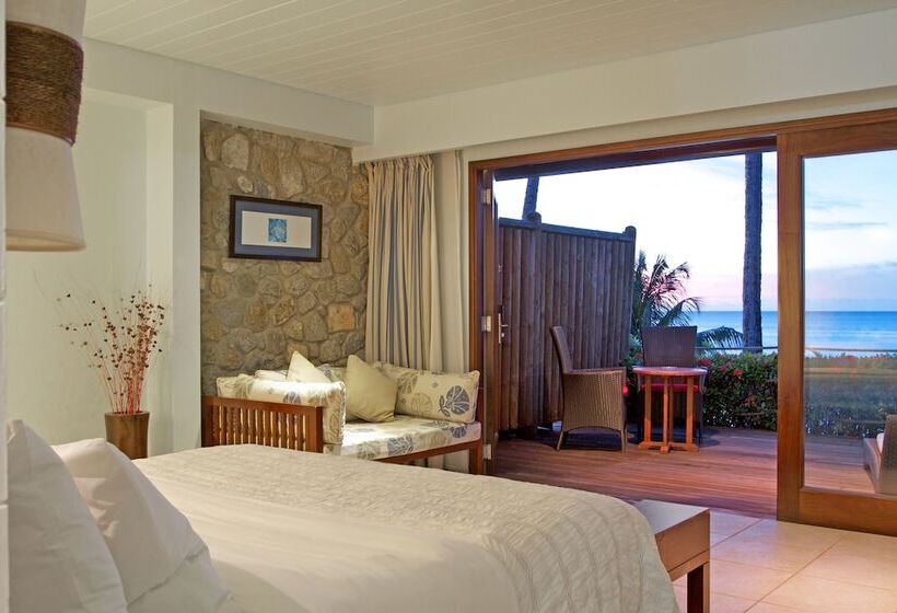 سوییت جونیور با چشم‌انداز دریا, Fisherman S  Cove Resort