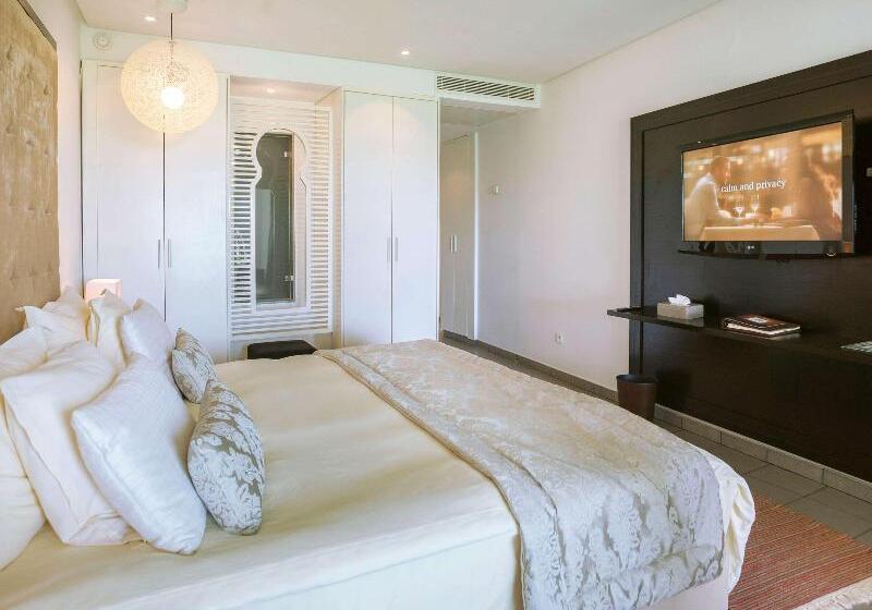 Номер Deluxe Вид на Море, Mövenpick Hotel Gammarth Tunis