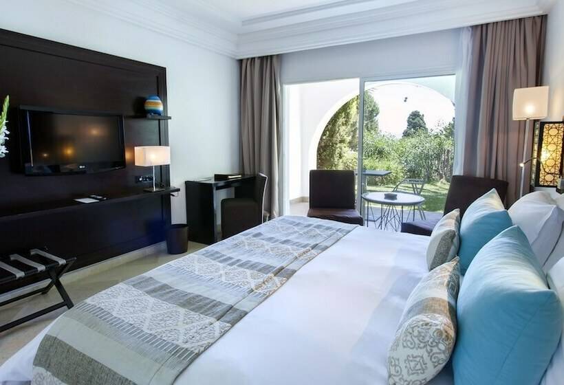 Классический Номер Вид на Море, Mövenpick Hotel Gammarth Tunis