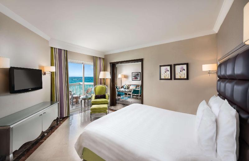 سوئیت با تخت بزرگ, Hilton Alexandria Corniche