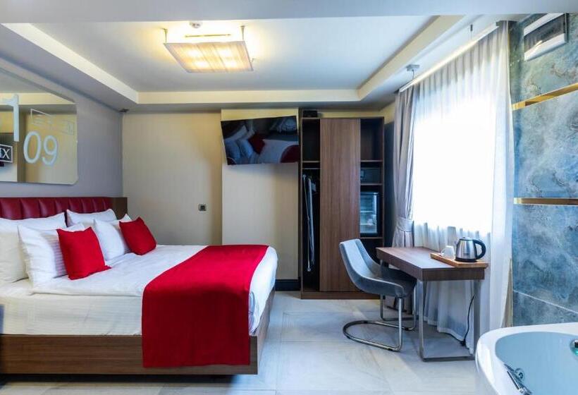 身障者適用スタンダードルーム, Ramada By Wyndham Istanbul Pera