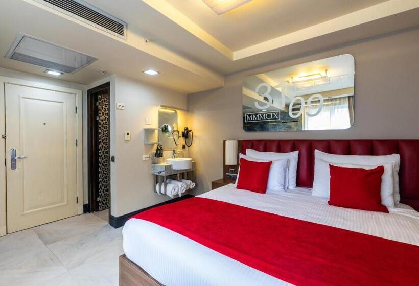 身障者適用スタンダードルーム, Ramada By Wyndham Istanbul Pera