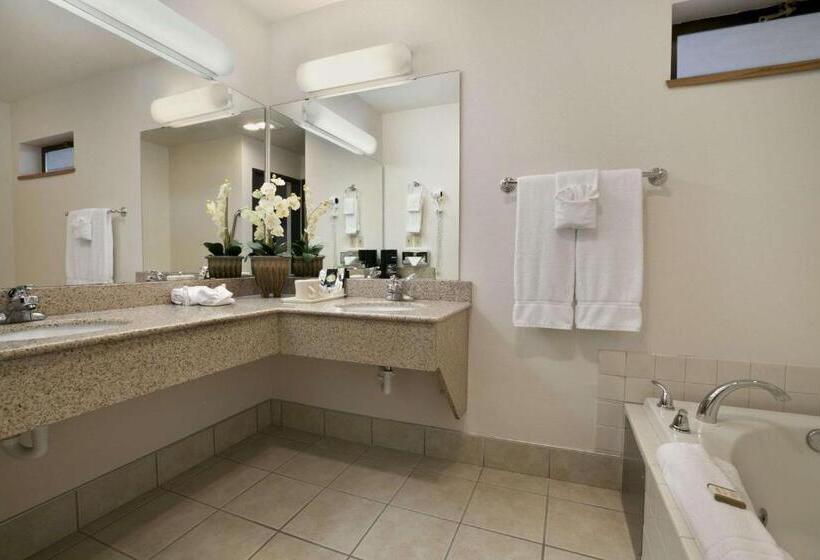 Люкс Deluxe Кровать Кинг, Baymont By Wyndham Seattle/kirkland Wa