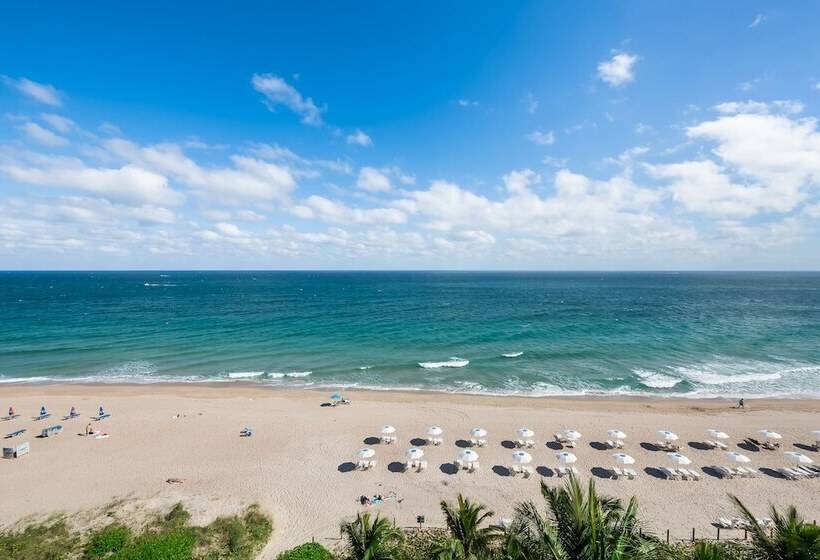 스탠다드 룸, Beachcomber Resort & Club