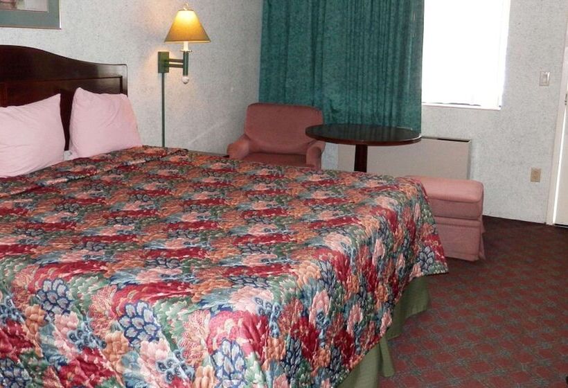Номер Стандарт, Magnuson Hotel Fowlerville