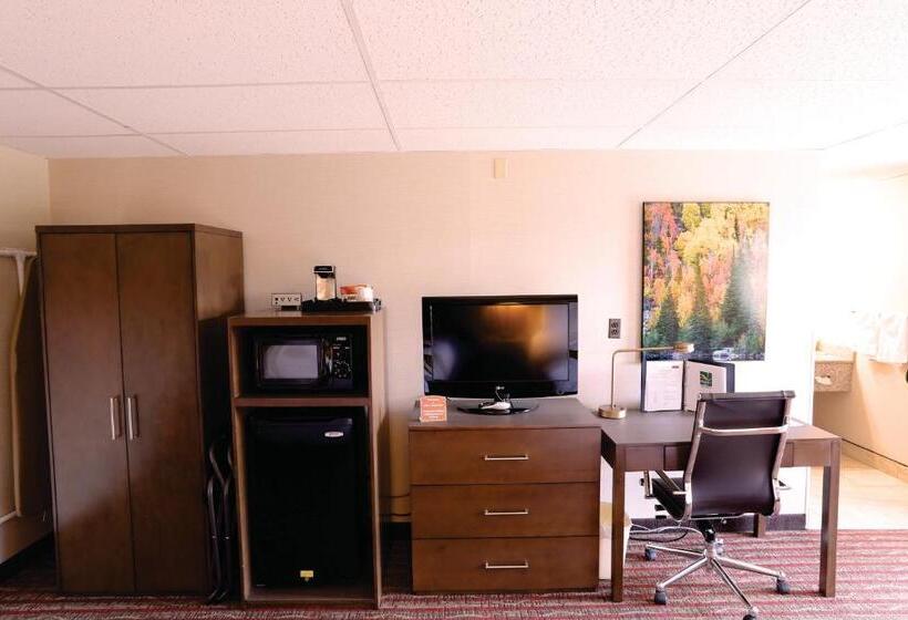 Семейный Номер, Quality Inn Near Rocky Mountain National Park