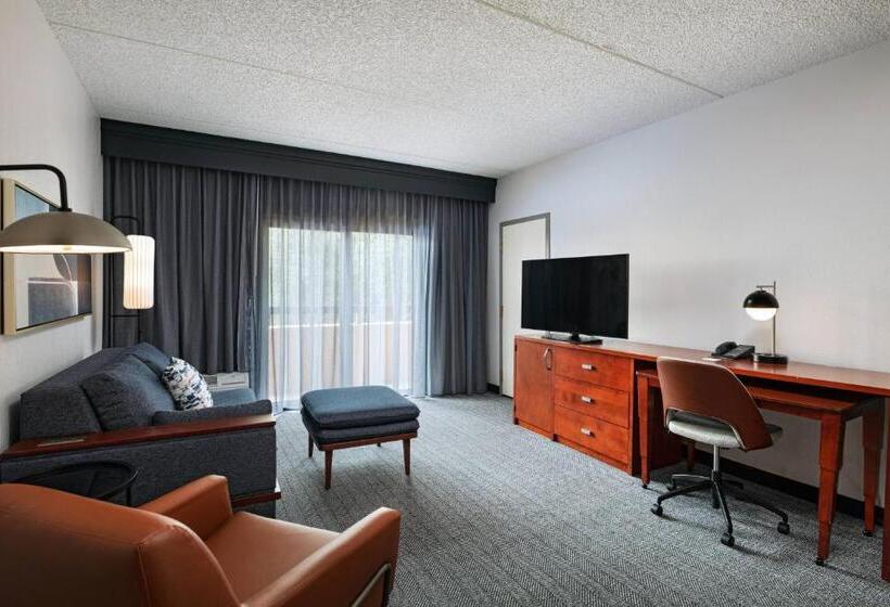 מיטת קינג בסוויטה, Courtyard By Marriott San Antonio Medical Center
