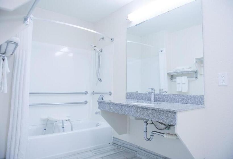 Стандартный Номер Кровать Кинг, Days Inn & Suites By Wyndham Athens