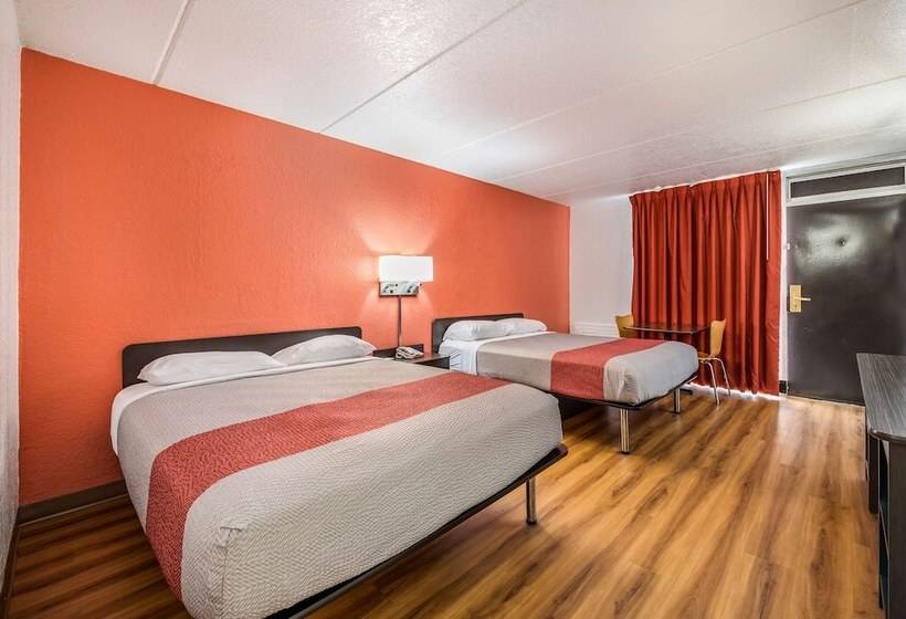 Номер Deluxe, Motel 6 Henderson, Tx