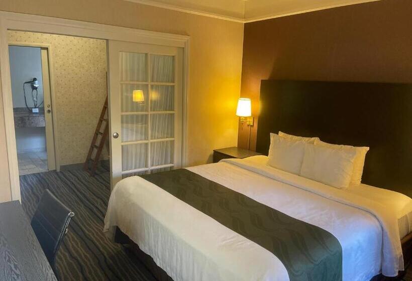 جناح عائلي, Ramada Suites By Wyndham San Diego