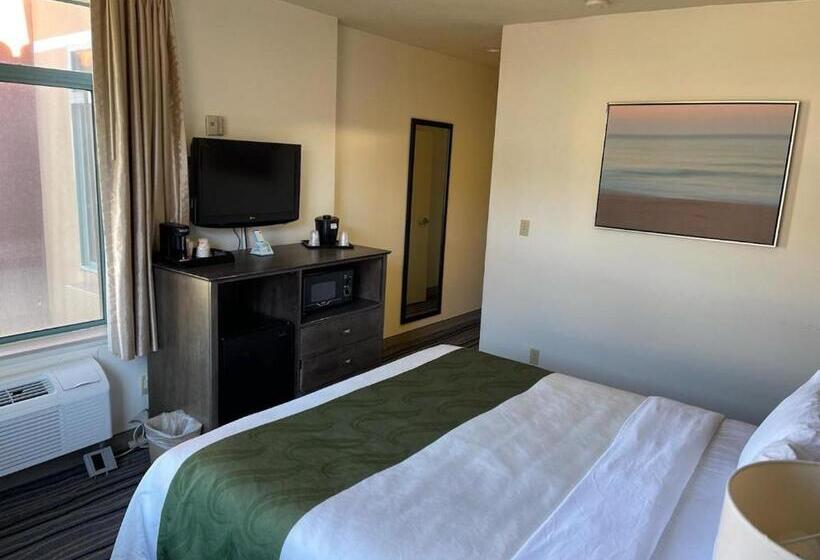 جناح ديلوكس سرير كينج, Ramada Suites By Wyndham San Diego