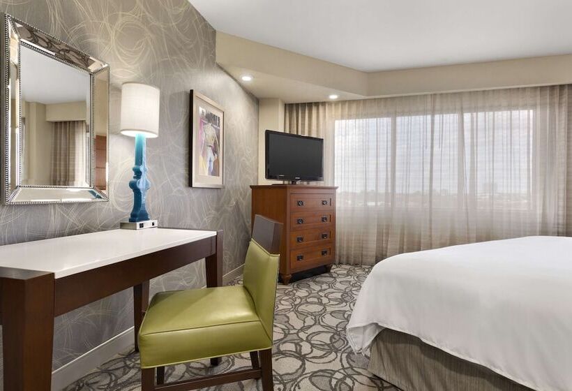 Suite met 2 Slaapkamers, Embassy Suites By Hilton San Antonio Airport