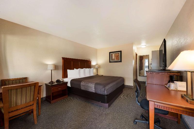 스탠다드 룸 킹사이즈 침대, Rodeway Inn South San Francisco Airport