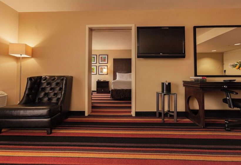 套房, Clarion Hotel New Orleans   Airport & Conference Center