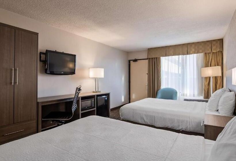 Номер Стандарт 2 Двуспальные Кровати, Best Western Mill River Manor