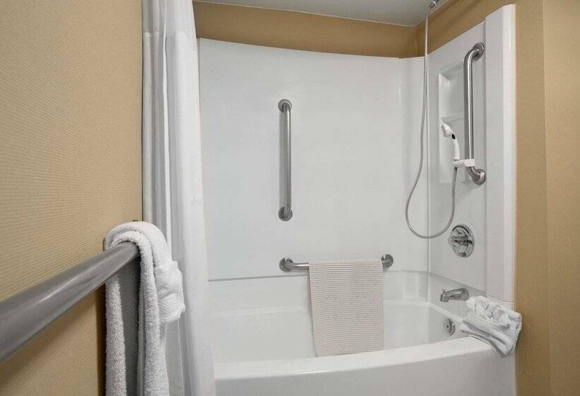 带2个双人床的标准工作室, Days Inn By Wyndham Las Cruces