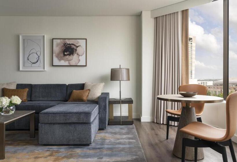 身障者適用スイートルーム, Four Seasons Hotel Houston