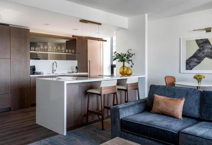 プレミアムスイート, Four Seasons Hotel Houston