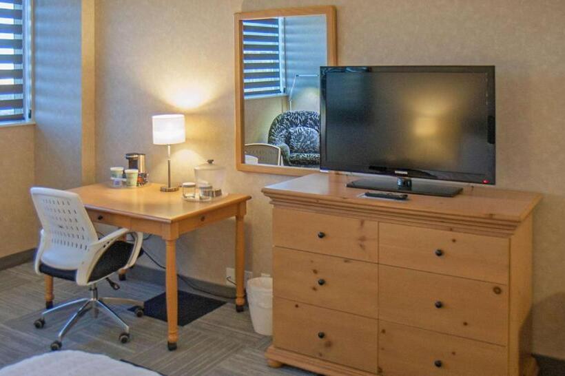 스탠다드 룸 킹사이즈 침대, The Rushmore Hotel & Suites; Bw Premier Collection