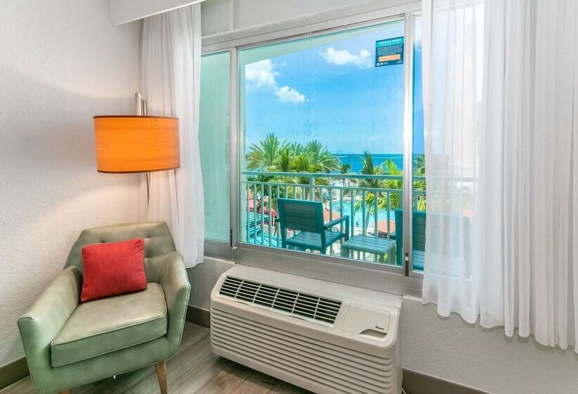 Люкс, Winter The Dolphin S Beach Club, Ascend Hotel Collection