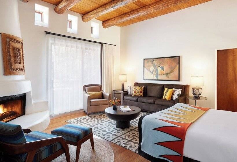스위트 킹사이즈 침대, Enchantment Resort