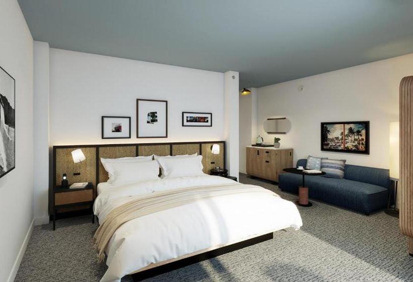 Номер Deluxe Кровать Кинг, Romer House Waikiki   Adults Only