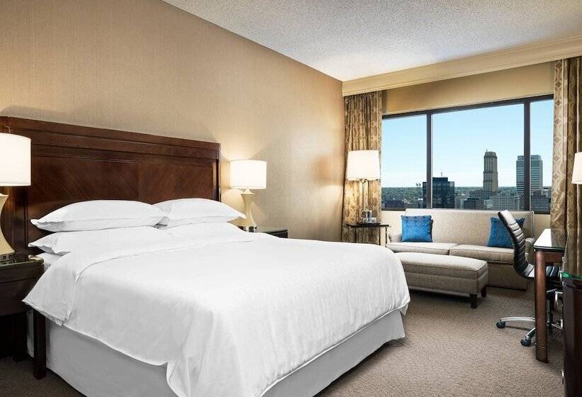带双人床的经典房间, Sheraton Memphis Downtown
