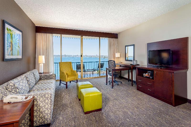 جناح, Wyndham San Diego Bayside