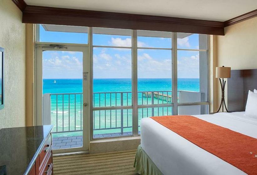 Президентский Люкс, Newport Beachside Hotel & Resort