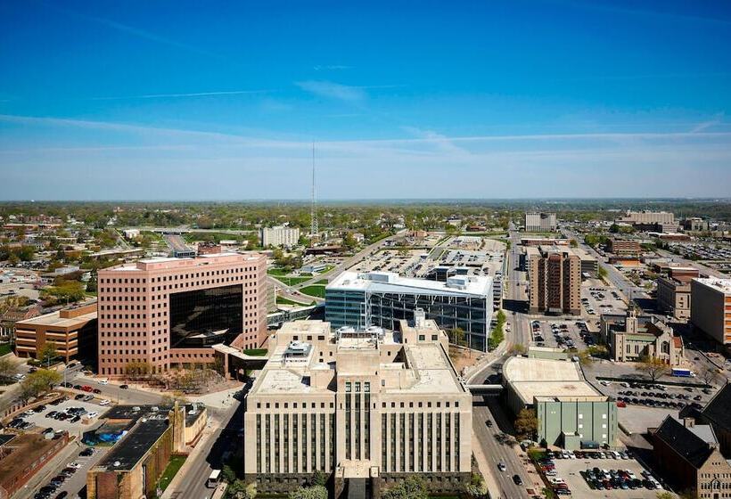 스탠다드 룸 더블 침대 2개, Des Moines Marriott Downtown