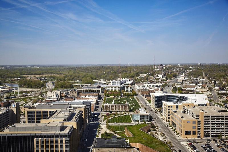 스탠다드 룸 킹사이즈 침대, Des Moines Marriott Downtown