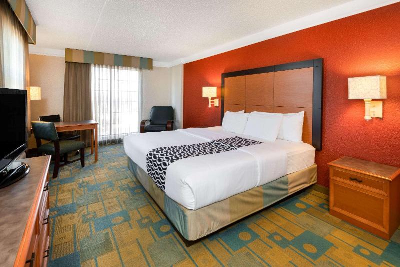 带大床的豪华间, La Quinta Inn By Wyndham Amarillo West Medical Center