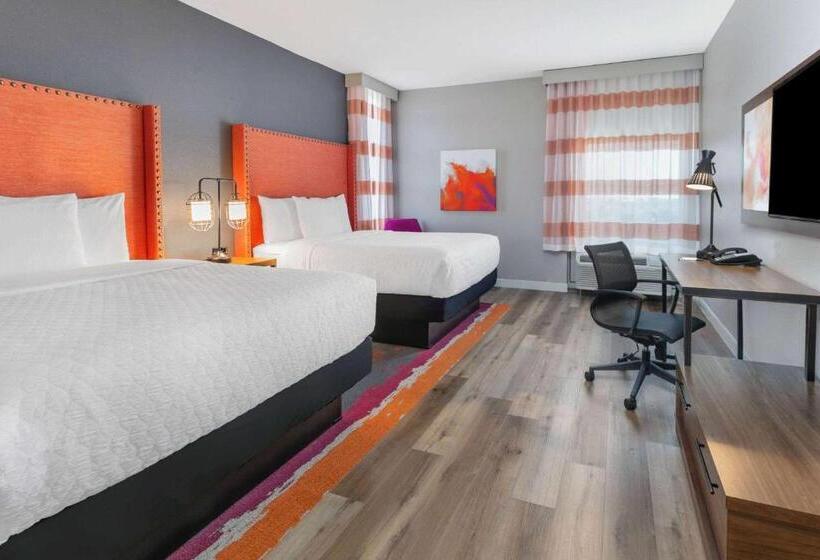 Номер Стандарт, La Quinta Inn & Suites By Wyndham Lewisville