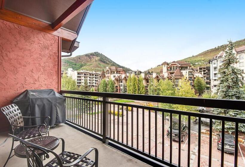 Номер Стандарт, Lion Square Lodge