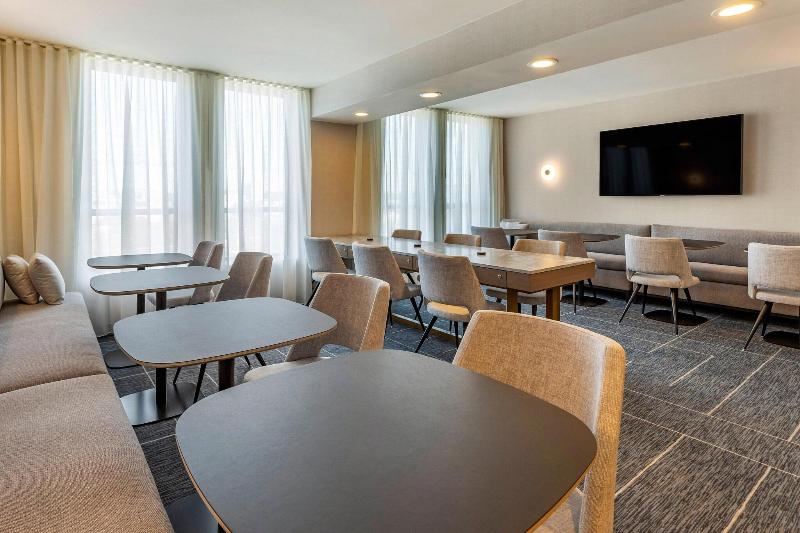 스위트, Sheraton Suites Old Town Alexandria