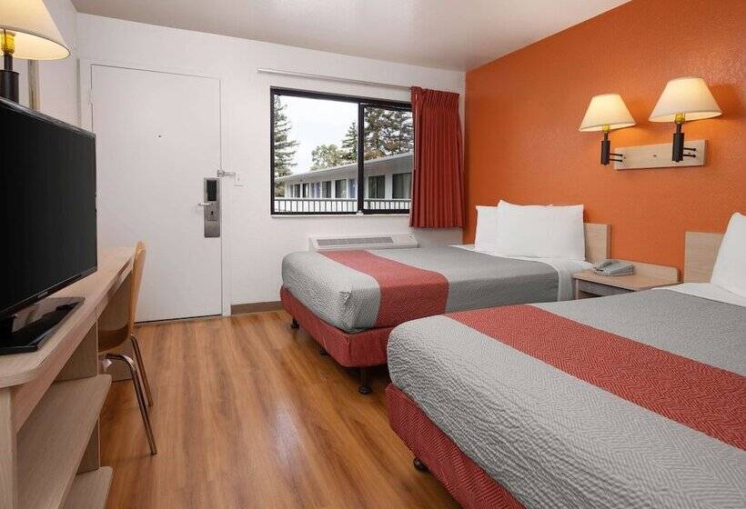 Номер Deluxe, Motel 6 San Luis Obispo, Ca  North