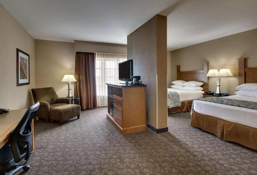 Четырехместный Номер Superior, Drury Plaza Hotel Broadview Wichita