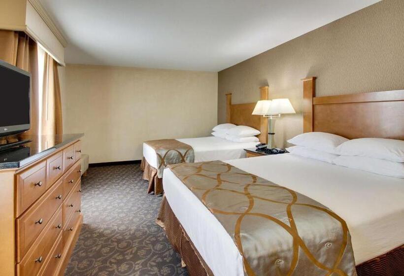 Люкс Superior, Drury Plaza Hotel Broadview Wichita