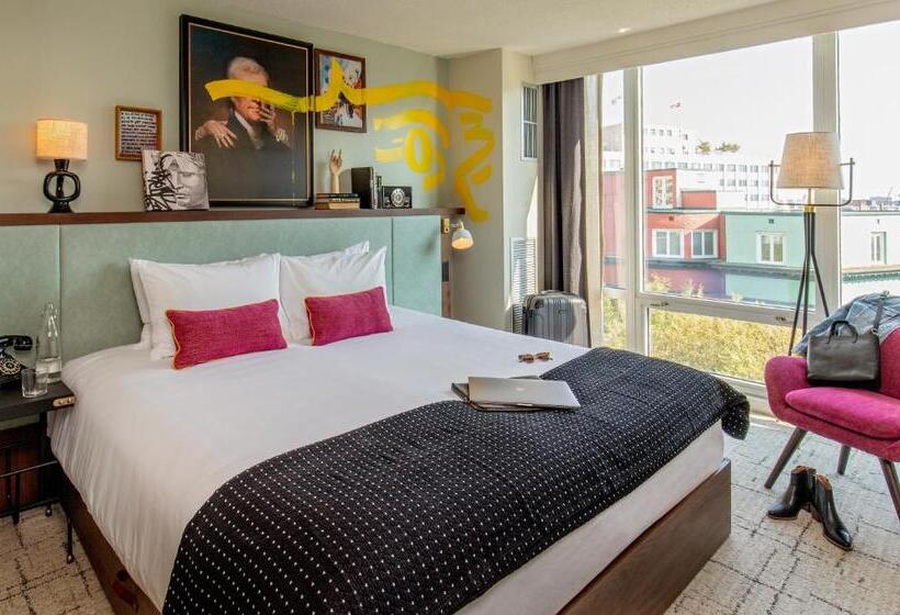 스탠다드 룸 킹사이즈 침대, Generator Hotel Washington Dc