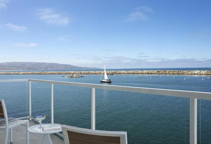 Студия Стандарт Вид на Море, Portofino Hotel & Marina