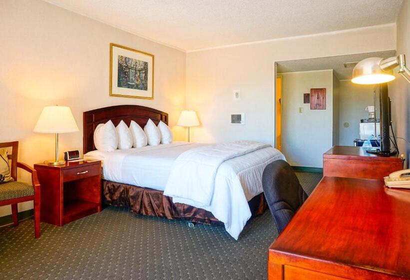 חדר סטנדרט עם מיטת קינג, Days Inn By Wyndham San Diego/downtown/convention Center
