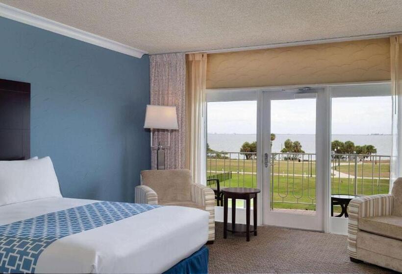Номер Superior с Видом, Safety Harbor Resort & Spa Trademark Collection By Wyndham