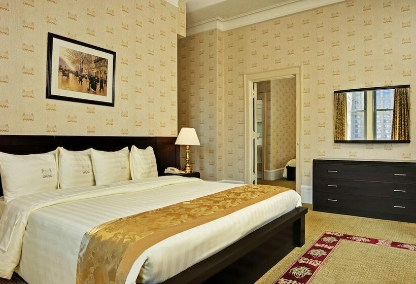 جناح عائلي, Congress Plaza Hotel Chicago