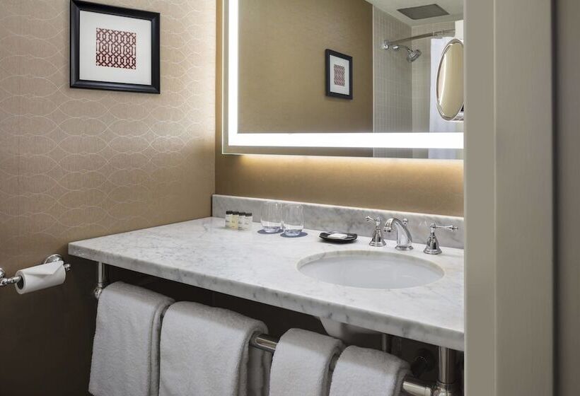 스탠다드 룸 더블 침대 2개, Sheraton Commander